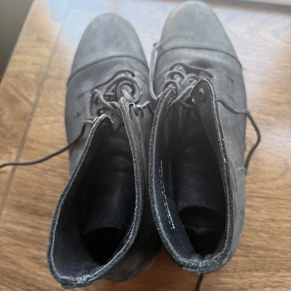 Thursday Captain Boots - Picture 2 of 4